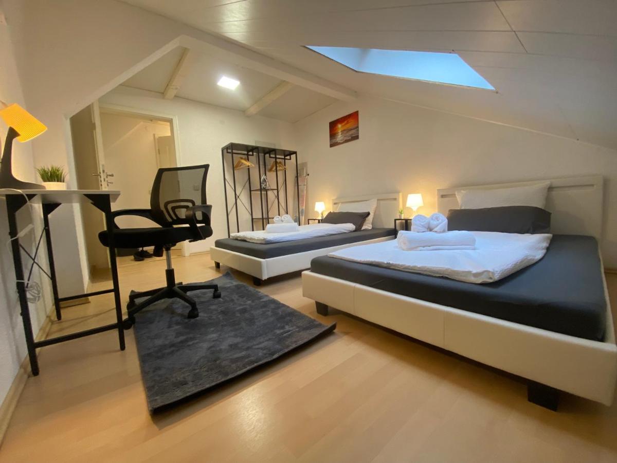 Deluxe Business Suite Mit Netflix Premium & Parkplatz, Zentral Zu Audi & Schwarz Gruppe With 2 Bedrooms Бад-Фрідріхсхалль Екстер'єр фото
