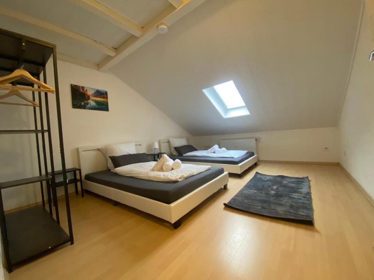 Deluxe Business Suite Mit Netflix Premium & Parkplatz, Zentral Zu Audi & Schwarz Gruppe With 2 Bedrooms Бад-Фрідріхсхалль Екстер'єр фото