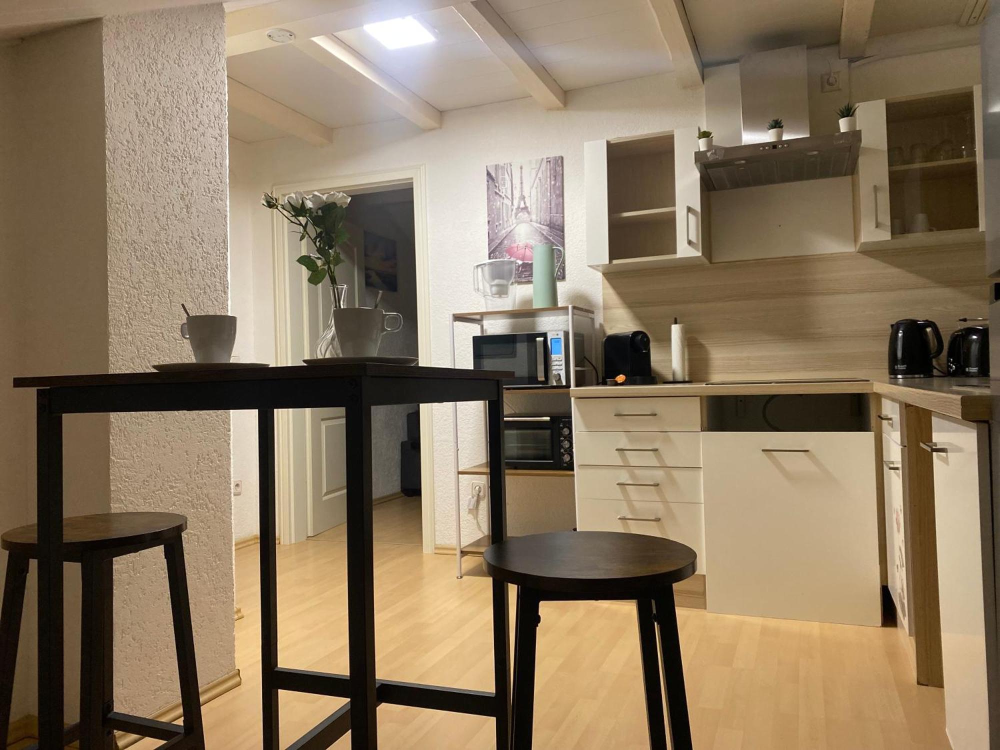 Deluxe Business Suite Mit Netflix Premium & Parkplatz, Zentral Zu Audi & Schwarz Gruppe With 2 Bedrooms Бад-Фрідріхсхалль Екстер'єр фото